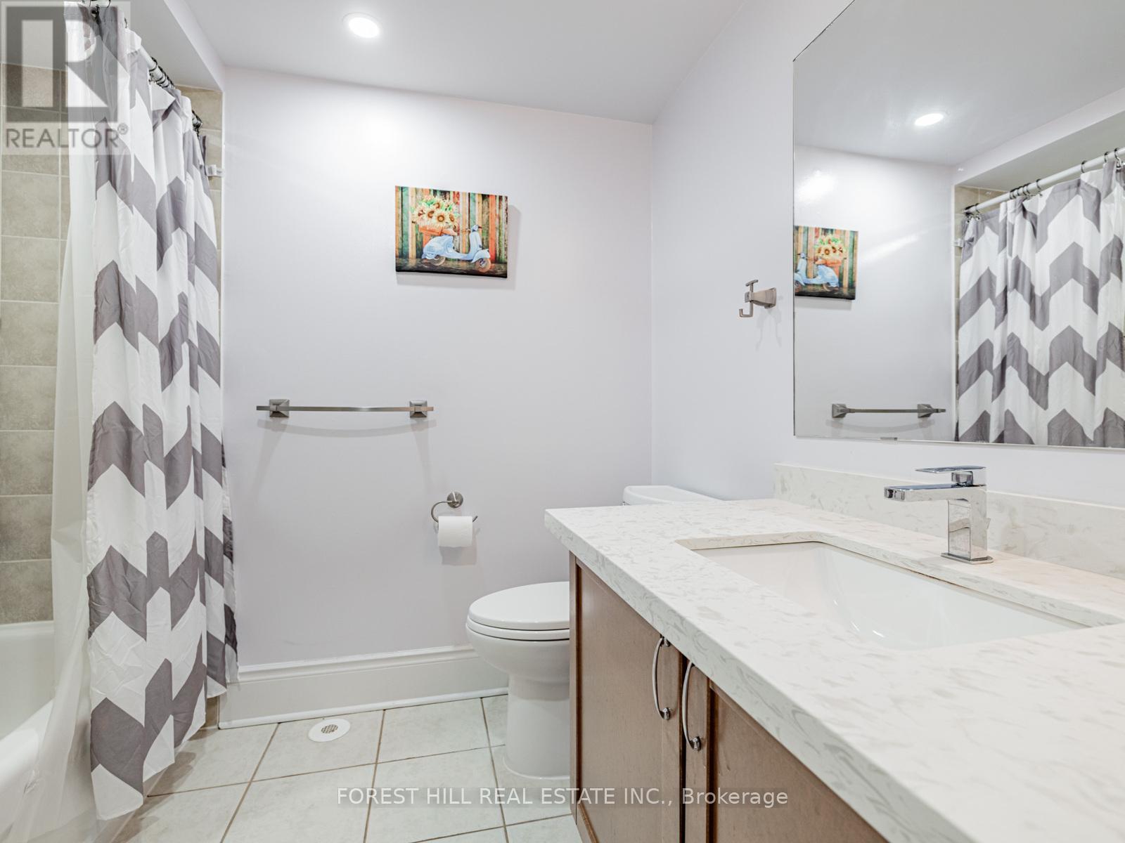 22 Espana Lane, Toronto, Ontario  M2N 7K8 - Photo 17 - C12391288