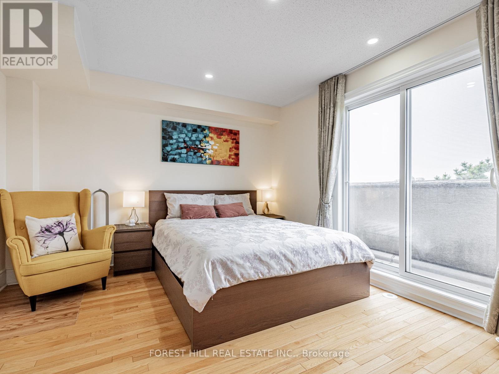 22 Espana Lane, Toronto, Ontario  M2N 7K8 - Photo 18 - C12391288
