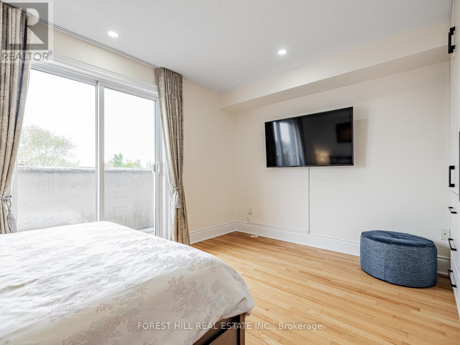 22 Espana Lane, Toronto, Ontario  M2N 7K8 - Photo 19 - C12391288