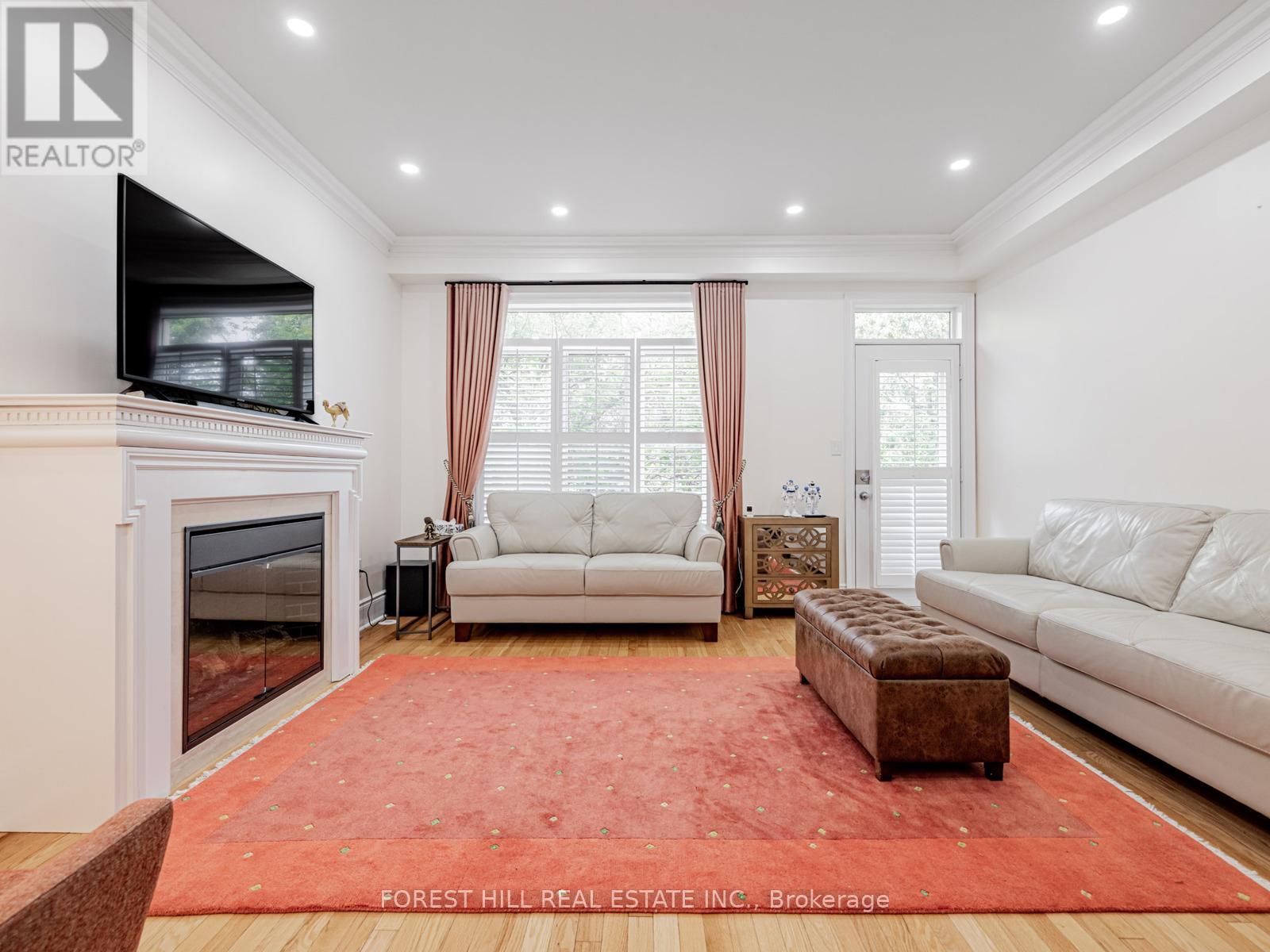22 Espana Lane, Toronto, Ontario  M2N 7K8 - Photo 8 - C12391288