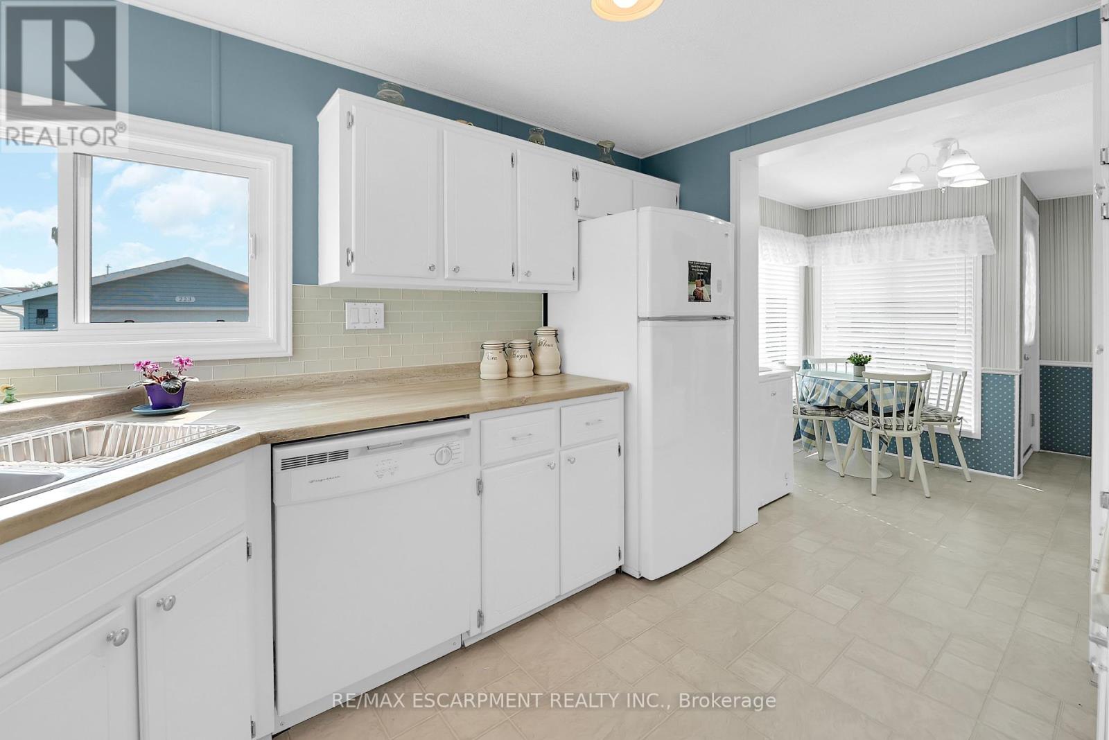 213 - 3033 Townline Road, Fort Erie, Ontario  L0S 1S1 - Photo 7 - X12330942