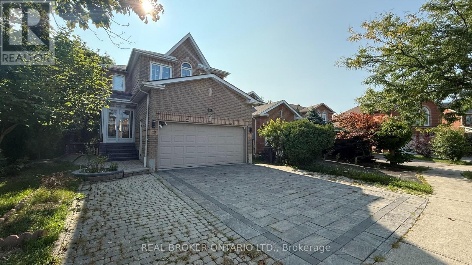 23 MISTY HILLS TRAIL, Toronto, Ontario