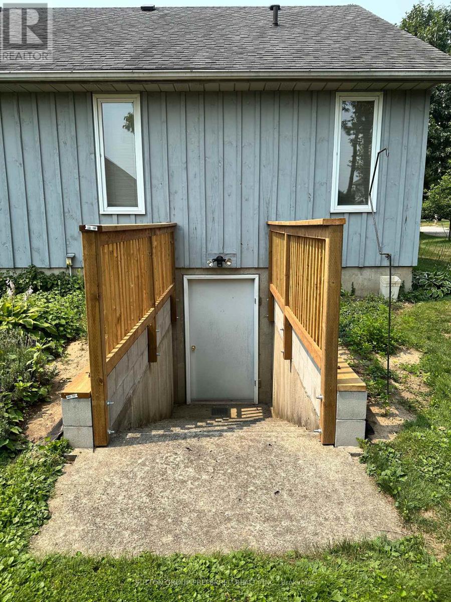 174 Quarter Town Line, Tillsonburg, Ontario  N4G 4E1 - Photo 33 - X12332714