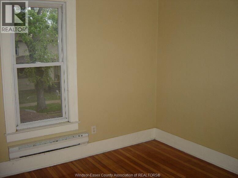 427 Gladstone Avenue, Windsor, Ontario  N9A 2P8 - Photo 11 - 25022830