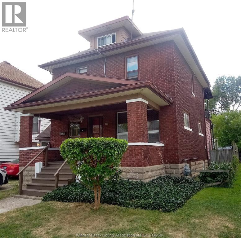 427 Gladstone Avenue, Windsor, Ontario  N9A 2P8 - Photo 2 - 25022830