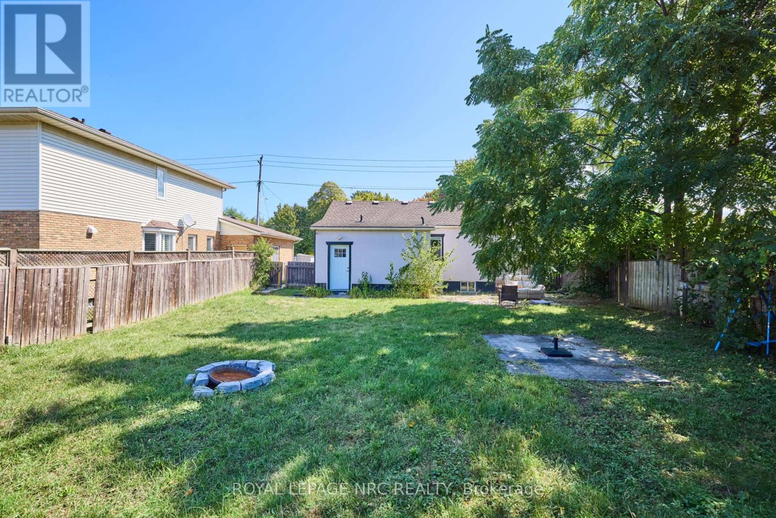 557 Geneva Street, St. Catharines, Ontario  L2N 2J1 - Photo 5 - X12337989