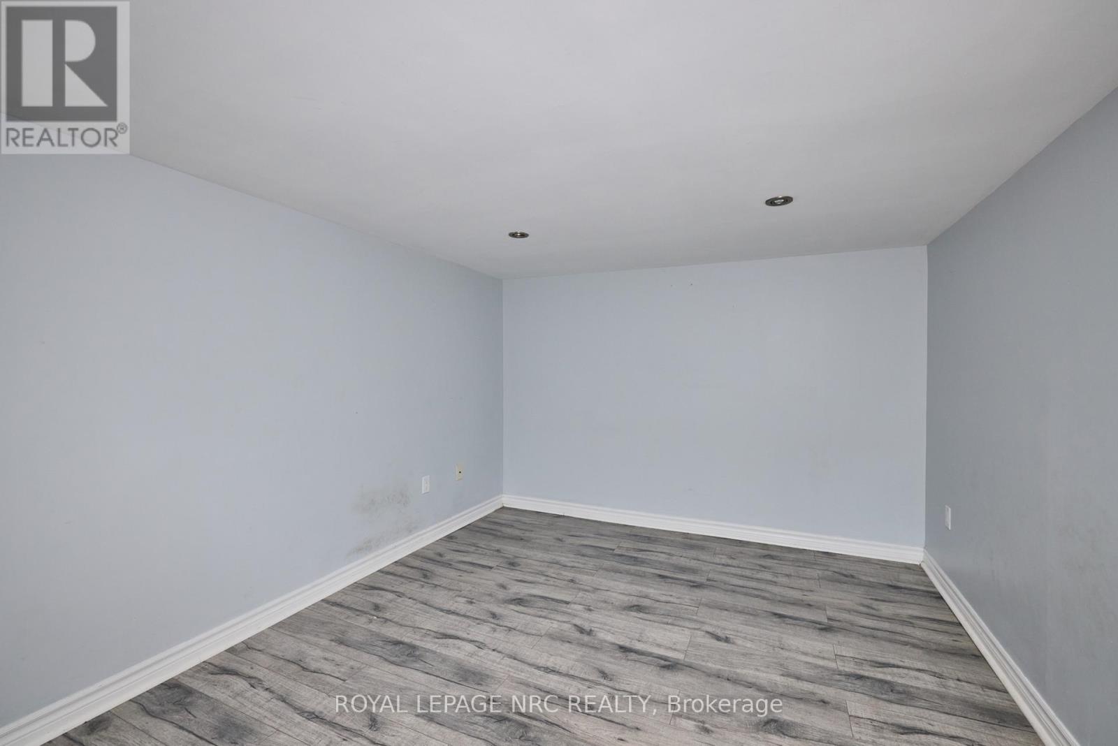 557 Geneva Street, St. Catharines, Ontario  L2N 2J1 - Photo 45 - X12337989
