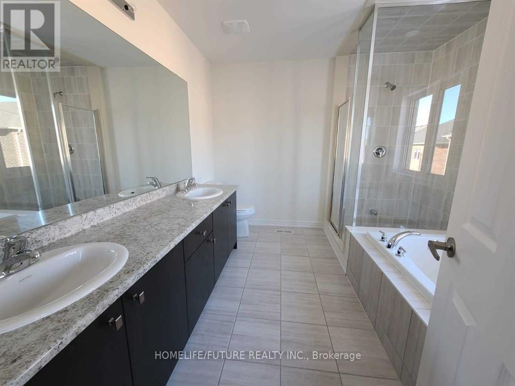 1125 Enchanted Crescent, Pickering, Ontario  L1X 0H1 - Photo 9 - E12388395