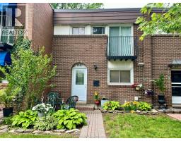 1681 EASTGATE ESTATES Unit# 52, Windsor, Ontario
