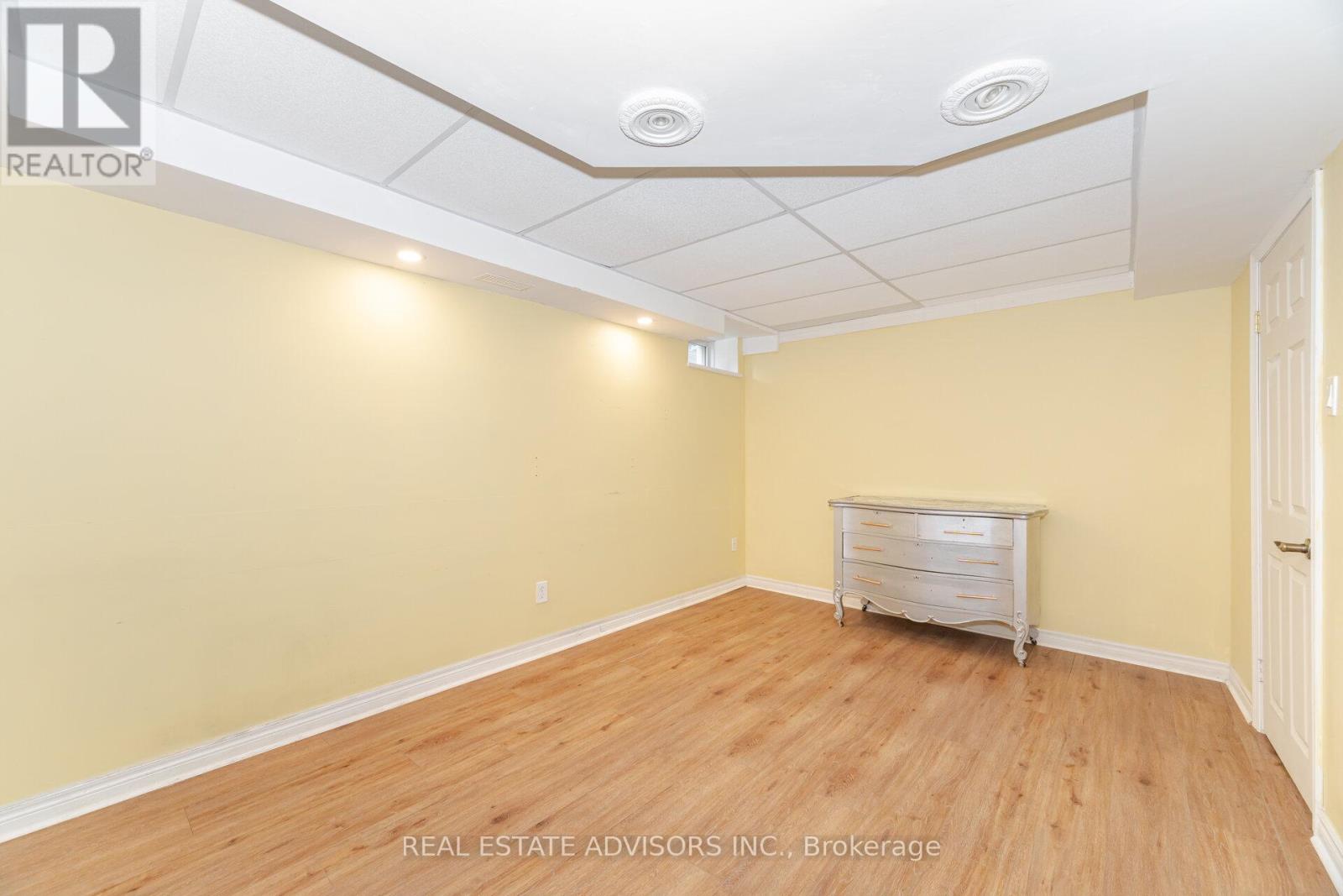 186 Ferndale Drive S, Barrie (Ardagh), Ontario  L4N 8A1 - Photo 26 - S12391272