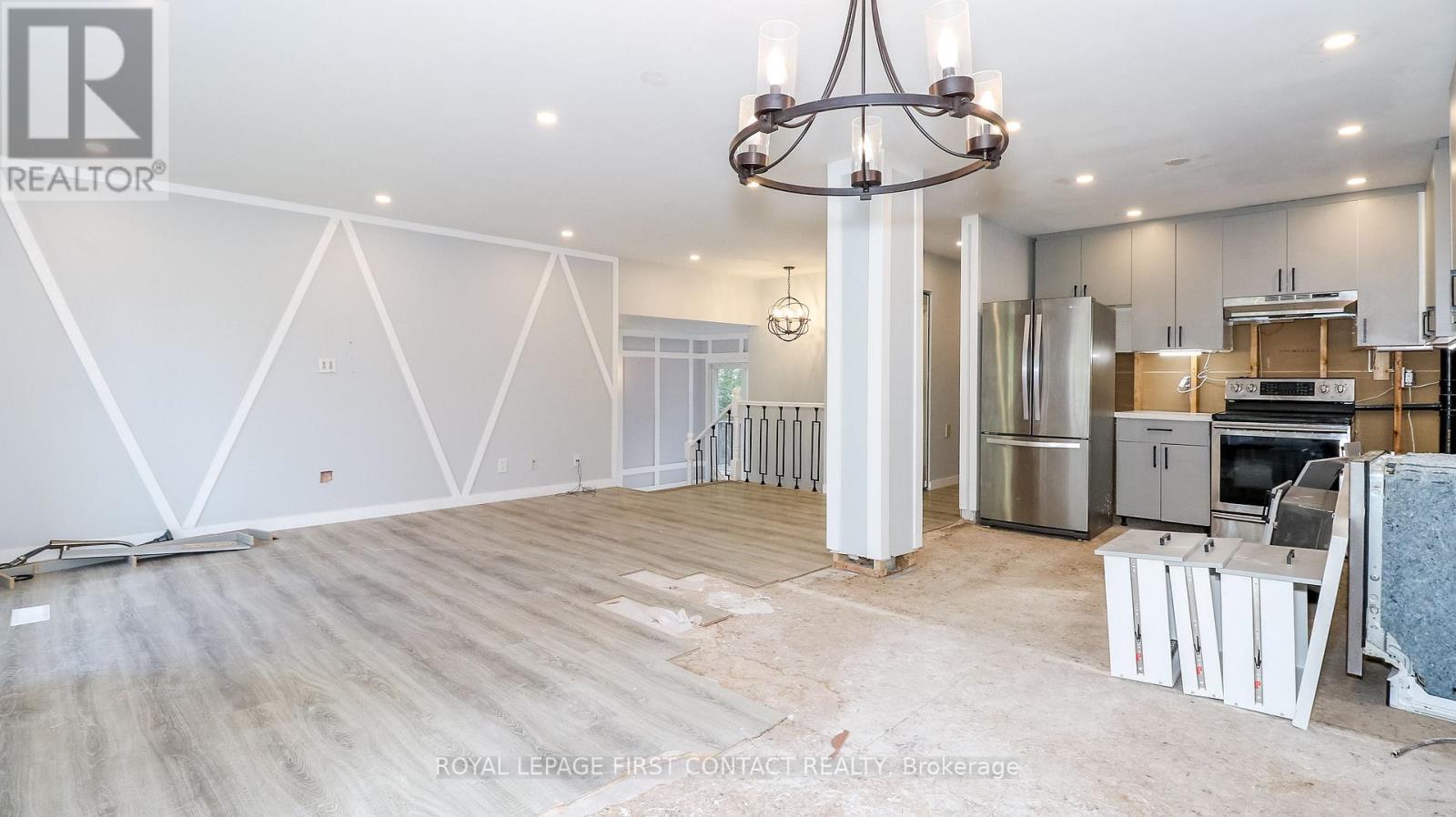 311 Anne Street N, Barrie, Ontario  L4N 5M7 - Photo 13 - S12391290