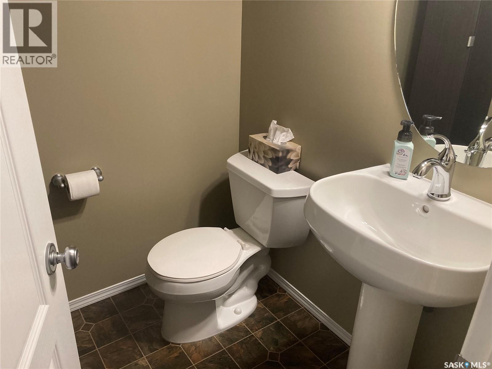 15 110 Dulmage Crescent, Saskatoon, Saskatchewan  S7T 0C7 - Photo 27 - SK017842