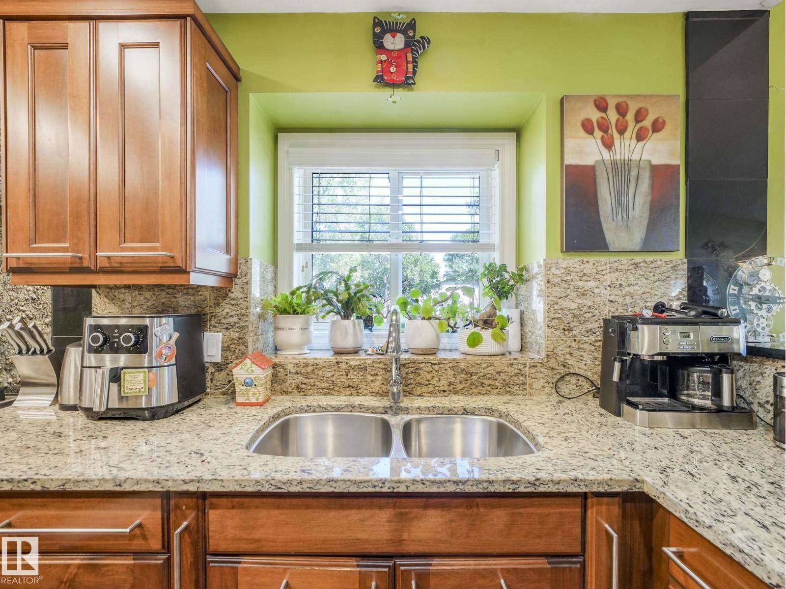 119 Deer Ridge Dr, St. Albert, Alberta  T8N 6G7 - Photo 17 - E4456867