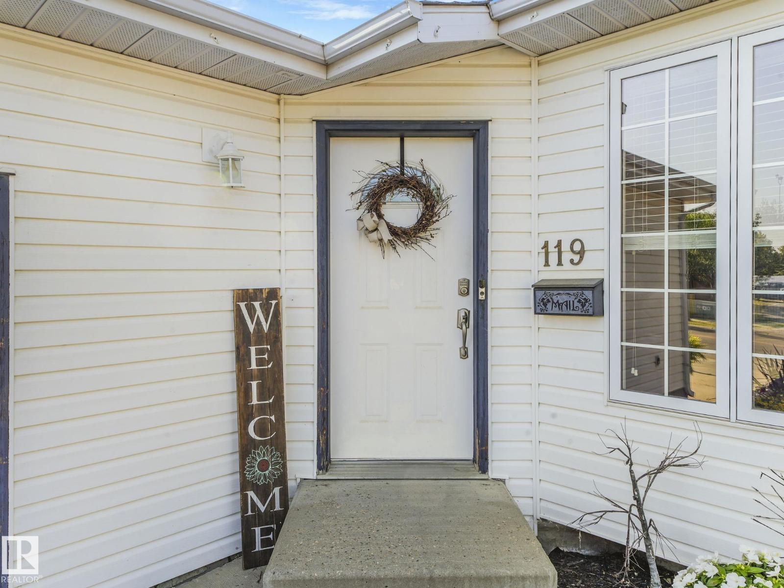 119 Deer Ridge Dr, St. Albert, Alberta  T8N 6G7 - Photo 3 - E4456867