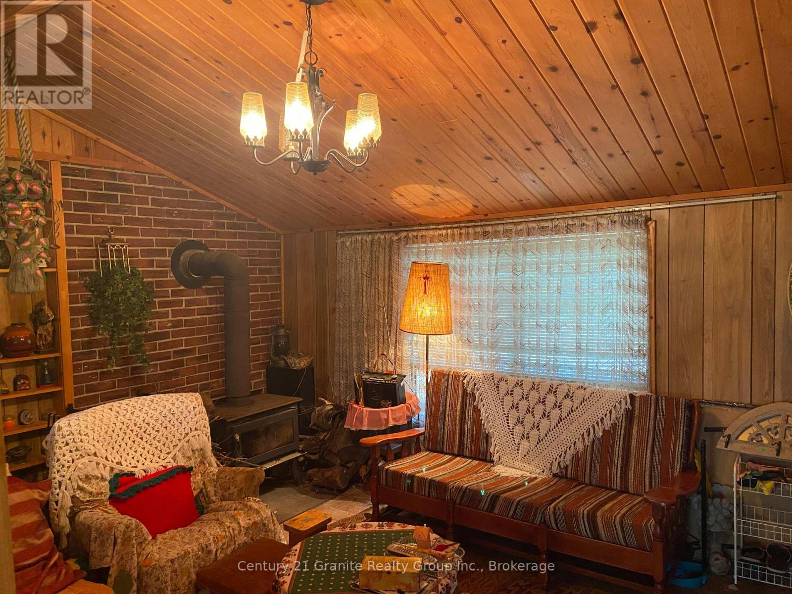 1035 Nawautin Lane, Minden Hills, Ontario  K0M 2K0 - Photo 16 - X12337264