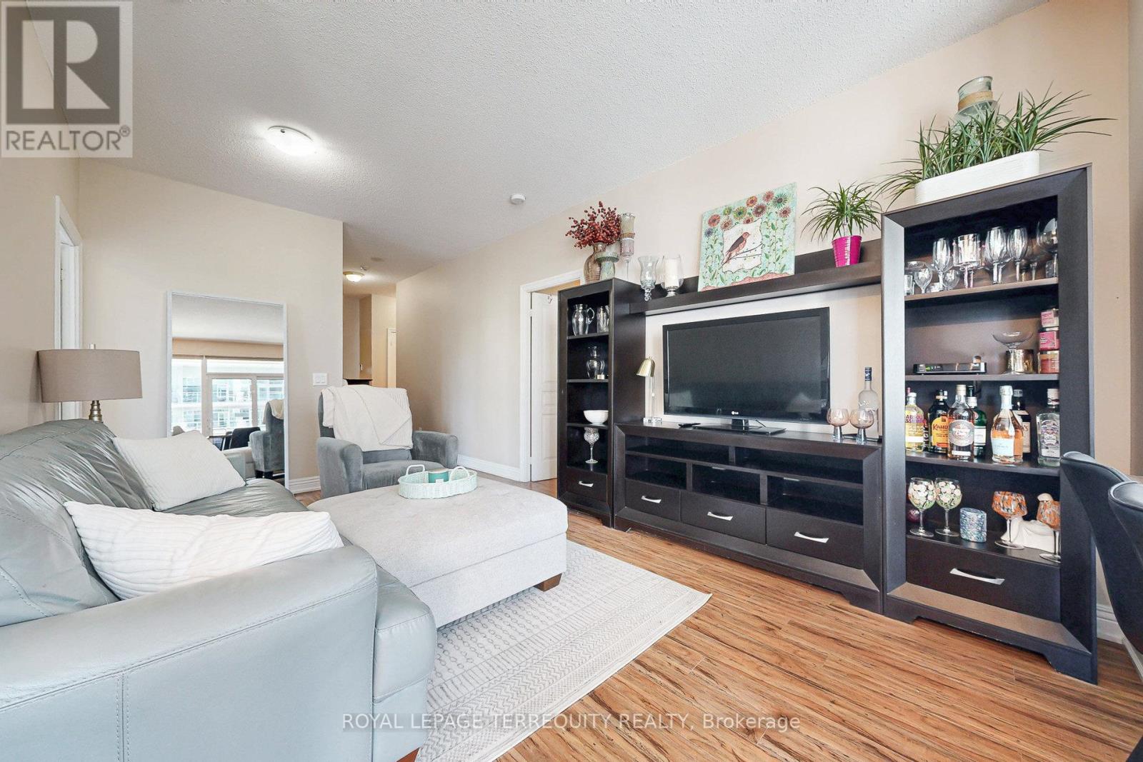 320 - 58 Marine Parade Drive, Toronto, Ontario  M8V 4G1 - Photo 12 - W12391245