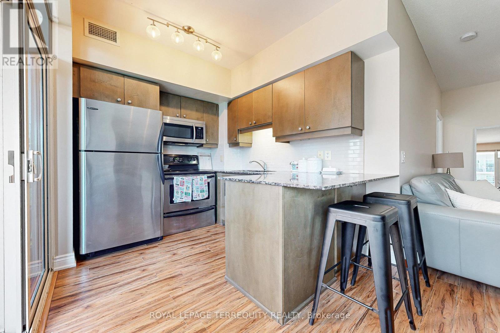 320 - 58 Marine Parade Drive, Toronto, Ontario  M8V 4G1 - Photo 16 - W12391245