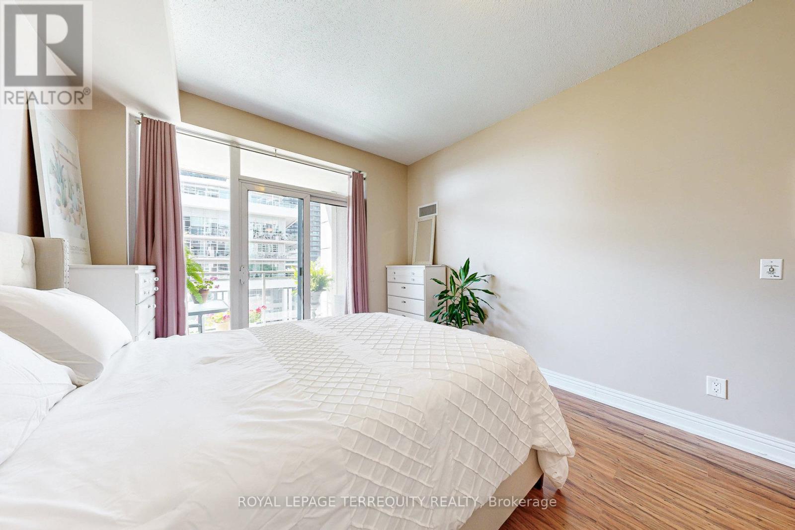 320 - 58 Marine Parade Drive, Toronto, Ontario  M8V 4G1 - Photo 24 - W12391245