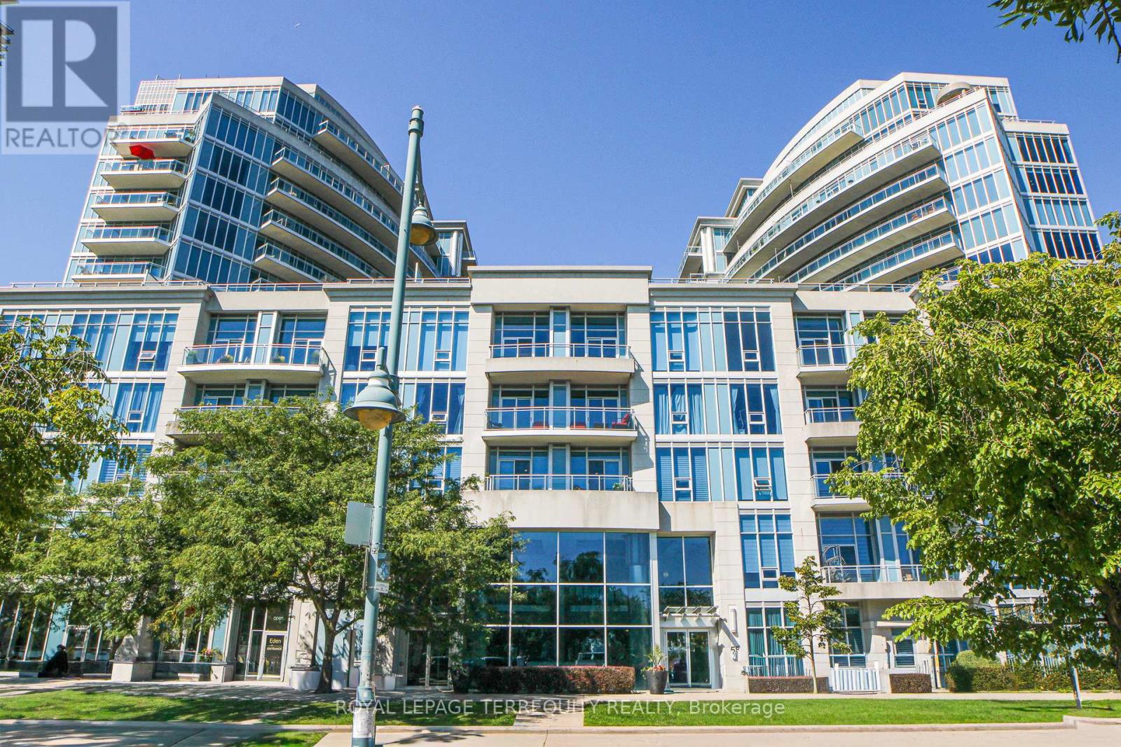 320 - 58 Marine Parade Drive, Toronto, Ontario  M8V 4G1 - Photo 7 - W12391245