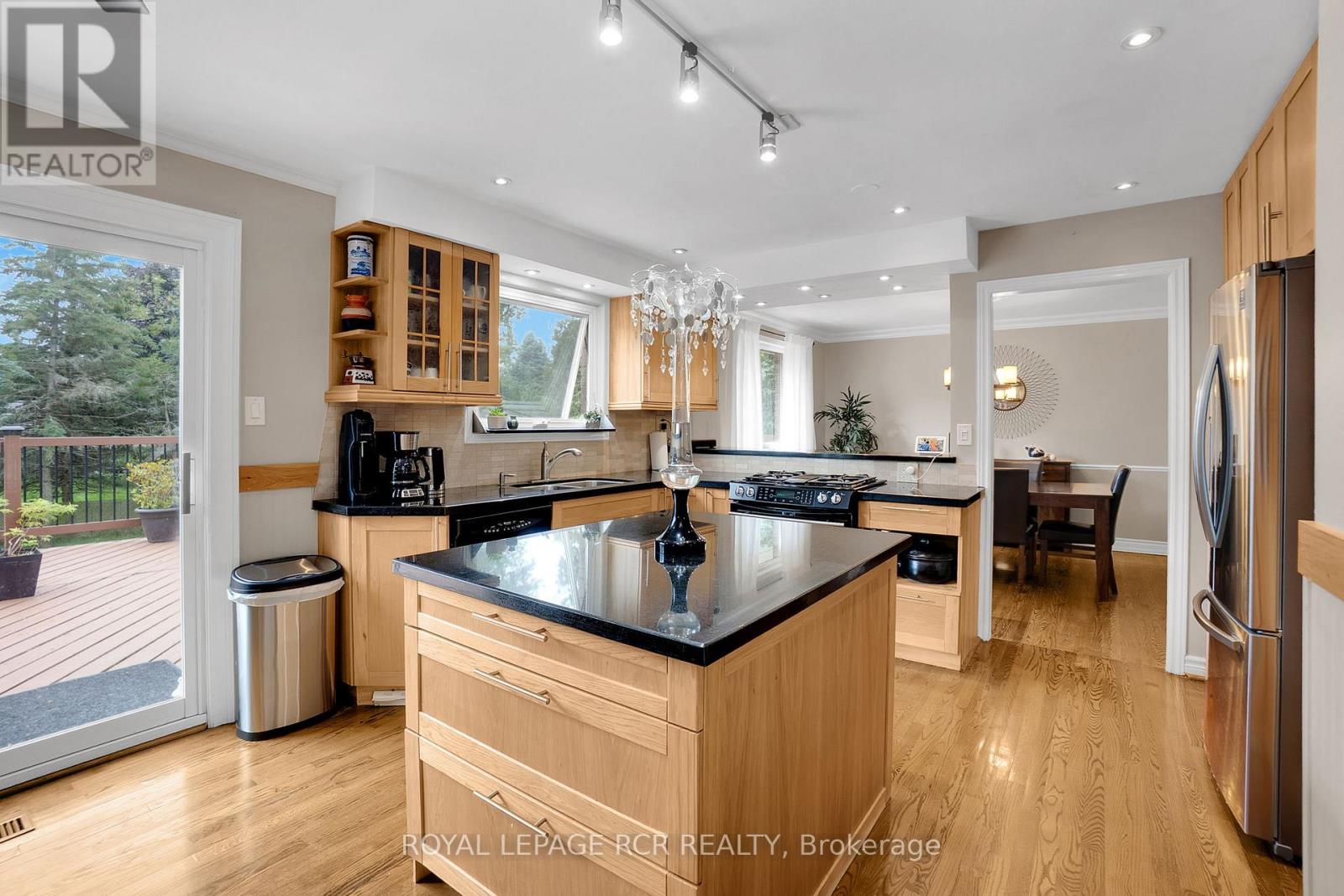 45 Westview Crescent, Caledon, Ontario  L7E 0E2 - Photo 13 - W12391257