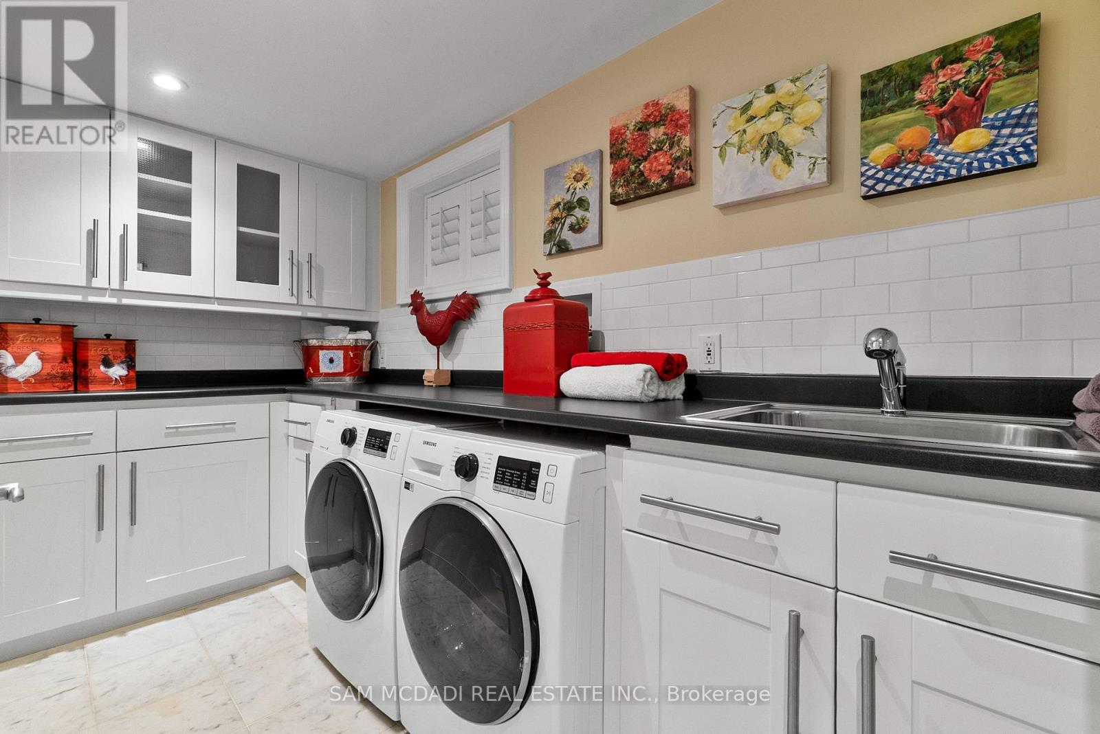 1522 Glenhill Crescent, Mississauga, Ontario  L5H 3C5 - Photo 29 - W12391285