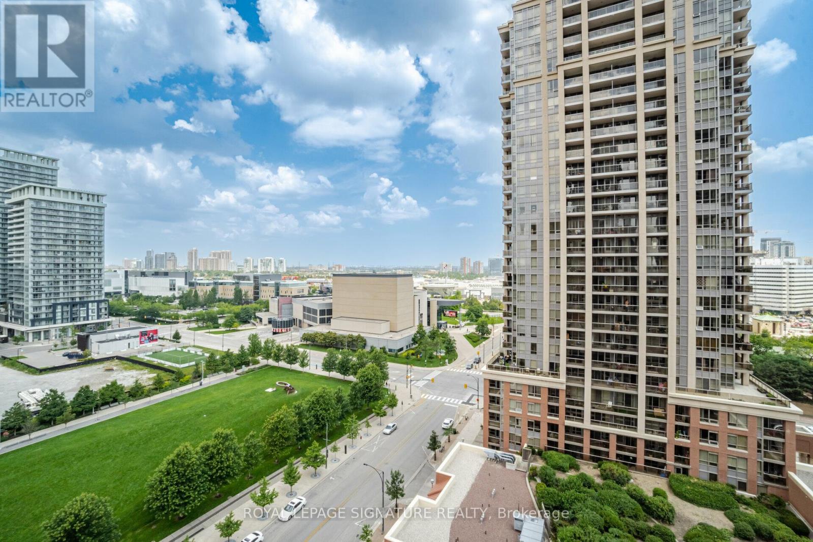 1508 - 350 Princess Royal Drive, Mississauga (City Centre), Ontario  L5B 4N1 - Photo 28 - W12391289