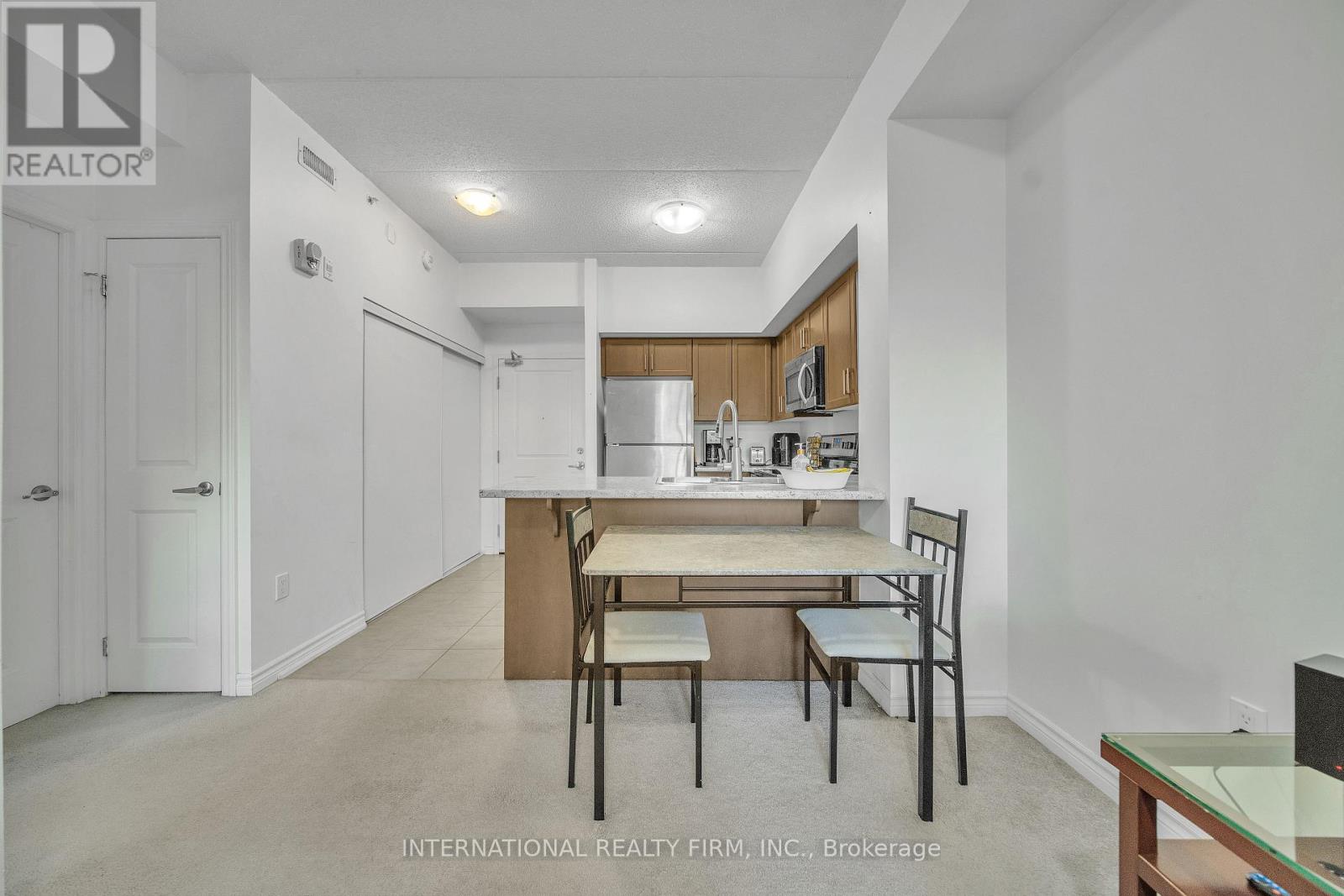 209 - 640 Sauve Street, Milton, Ontario  L9T 9A7 - Photo 8 - W12391311
