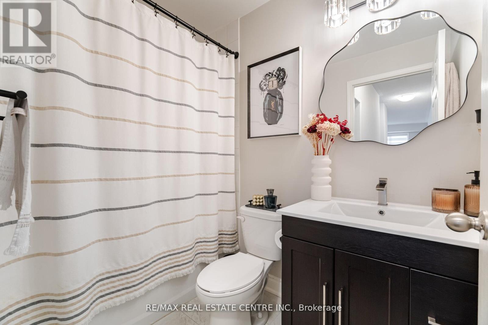 305 - 5705 Long Valley Road, Mississauga, Ontario  L5M 0M3 - Photo 23 - W12391318