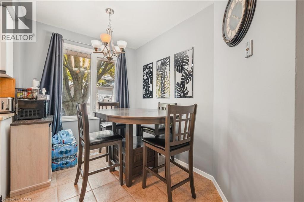 445 Kingscourt Drive Unit# 6, Waterloo, Ontario  N2K 3R4 - Photo 8 - 40767820