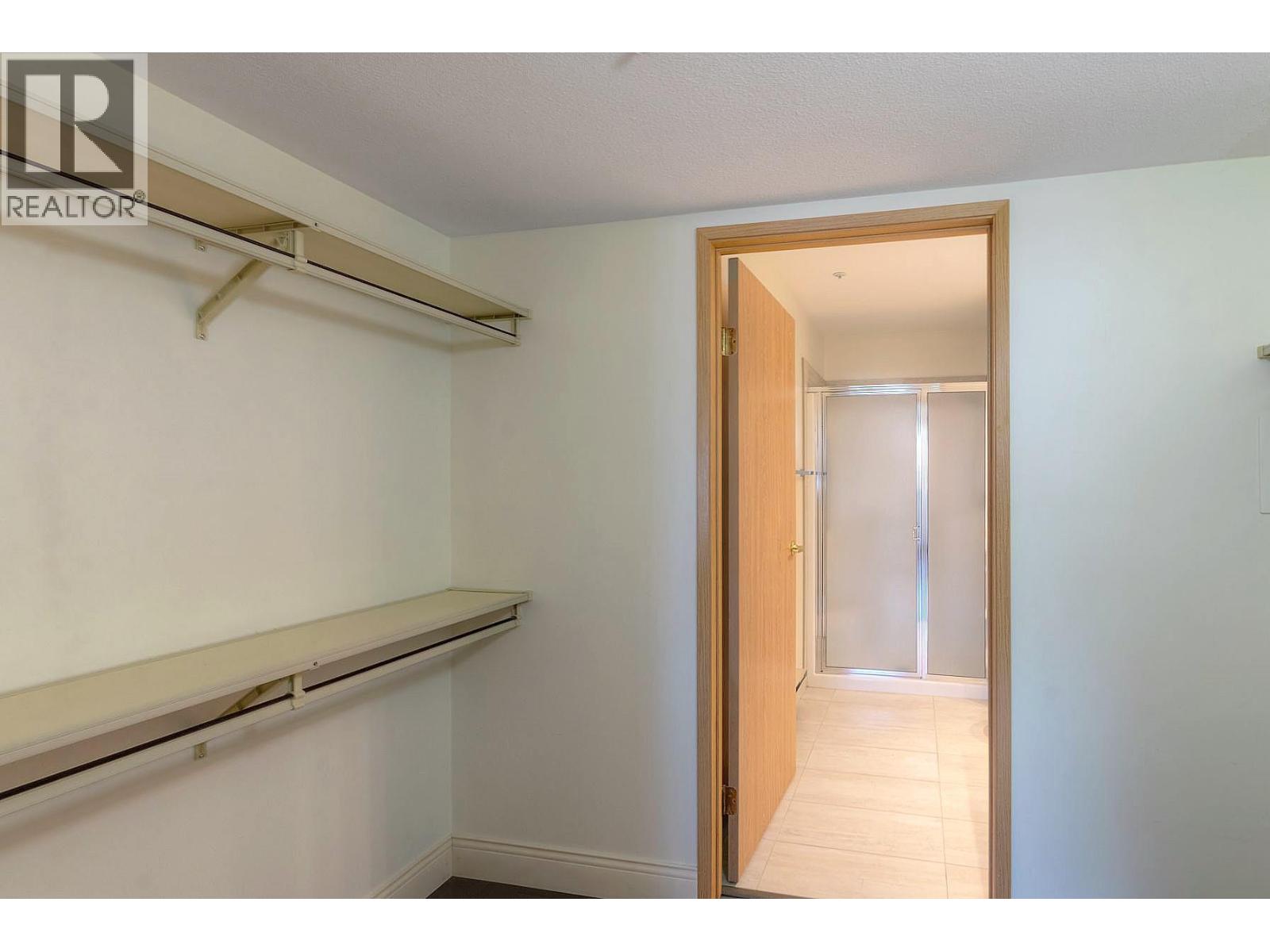 1045 Sutherland Avenue Unit# 152, Kelowna, British Columbia  V1Y 5Y1 - Photo 11 - 10361966
