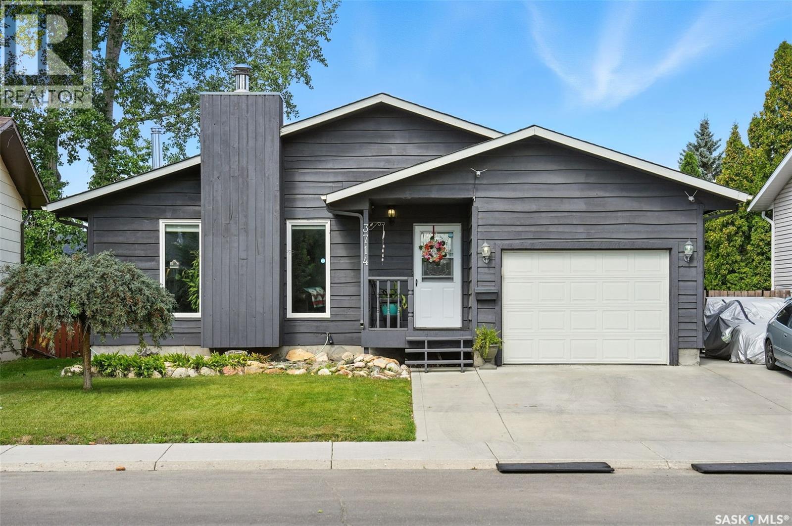3714 Fairlight DRIVE, Saskatoon, Saskatchewan