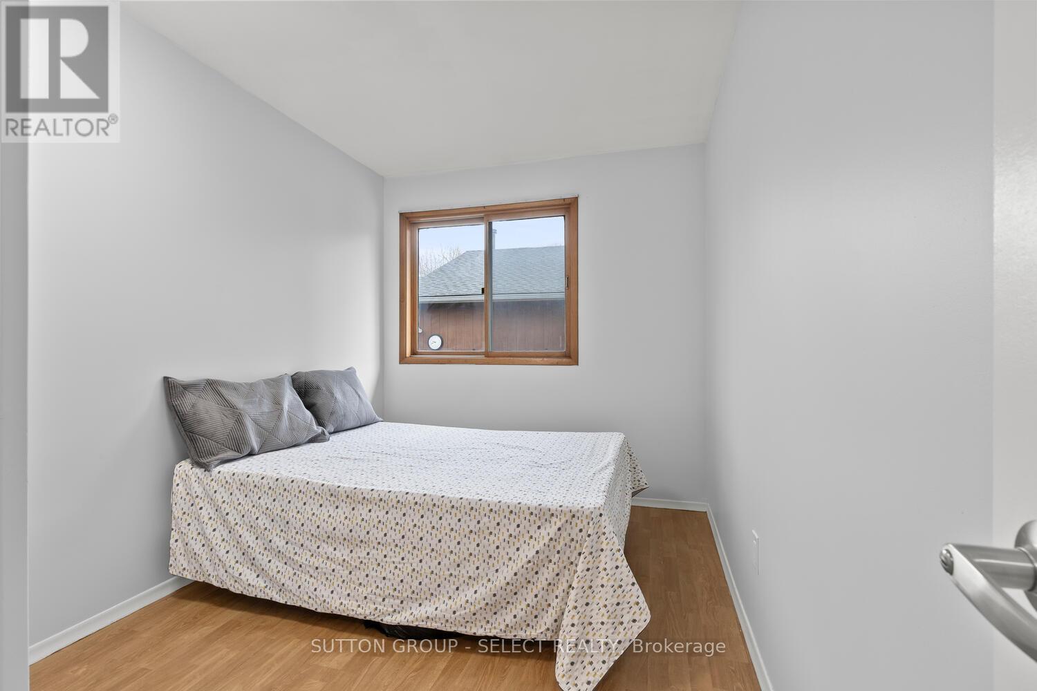 74 Archer Crescent, London South, Ontario  N6E 2A5 - Photo 18 - X12391595
