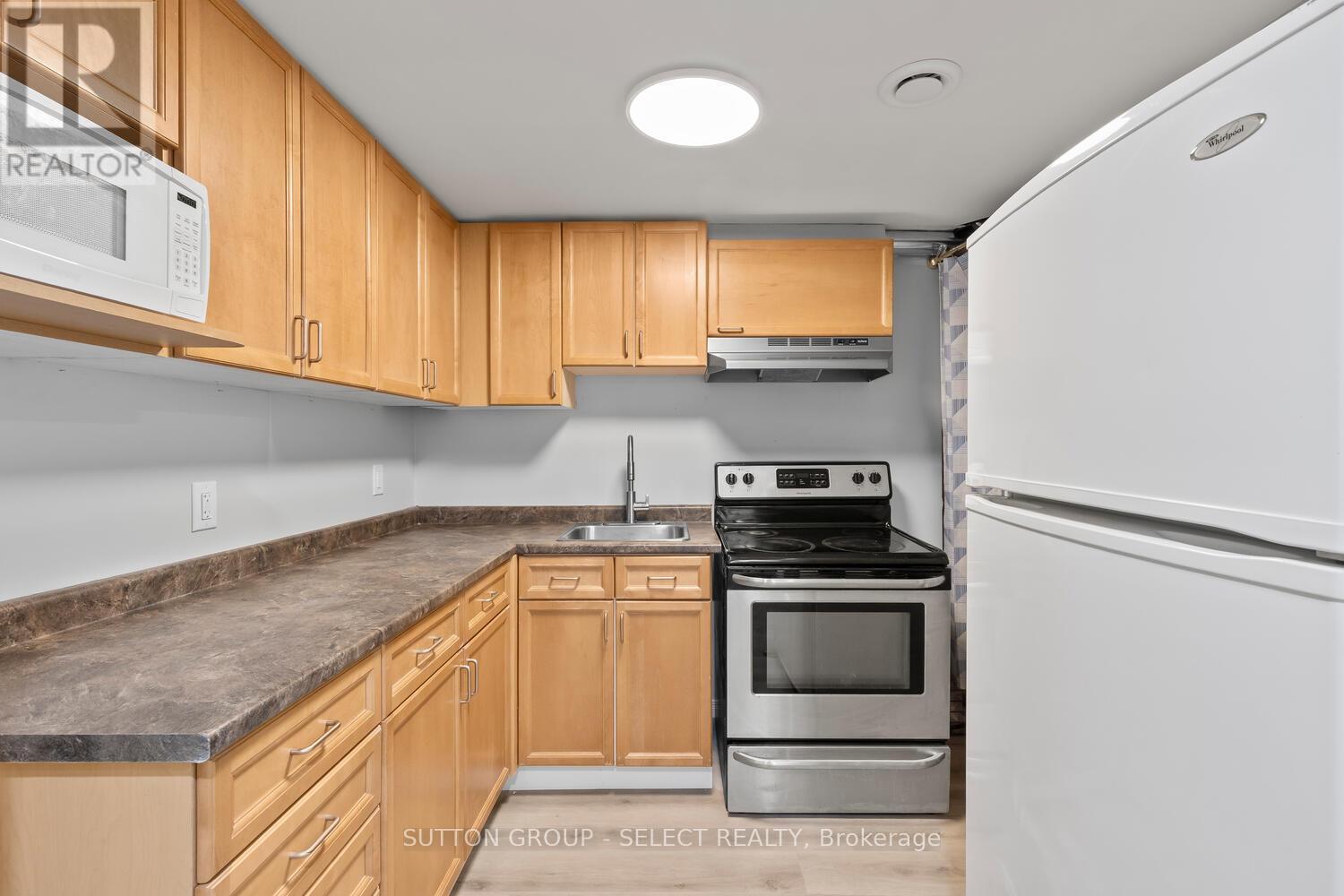 74 Archer Crescent, London South, Ontario  N6E 2A5 - Photo 27 - X12391595