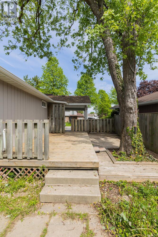 74 Archer Crescent, London South, Ontario  N6E 2A5 - Photo 41 - X12391595