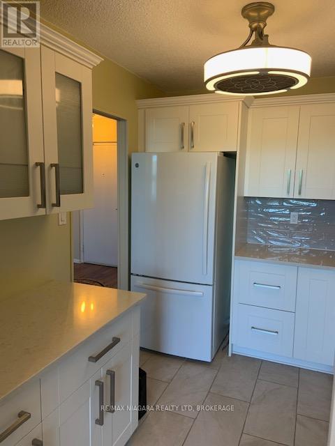 609 - 365 Geneva Street, St. Catharines, Ontario  L2N 5S7 - Photo 12 - X12164848