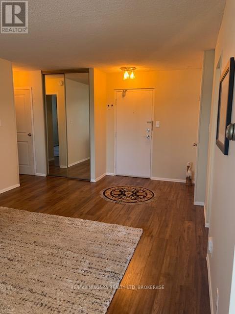 609 - 365 Geneva Street, St. Catharines, Ontario  L2N 5S7 - Photo 4 - X12164848