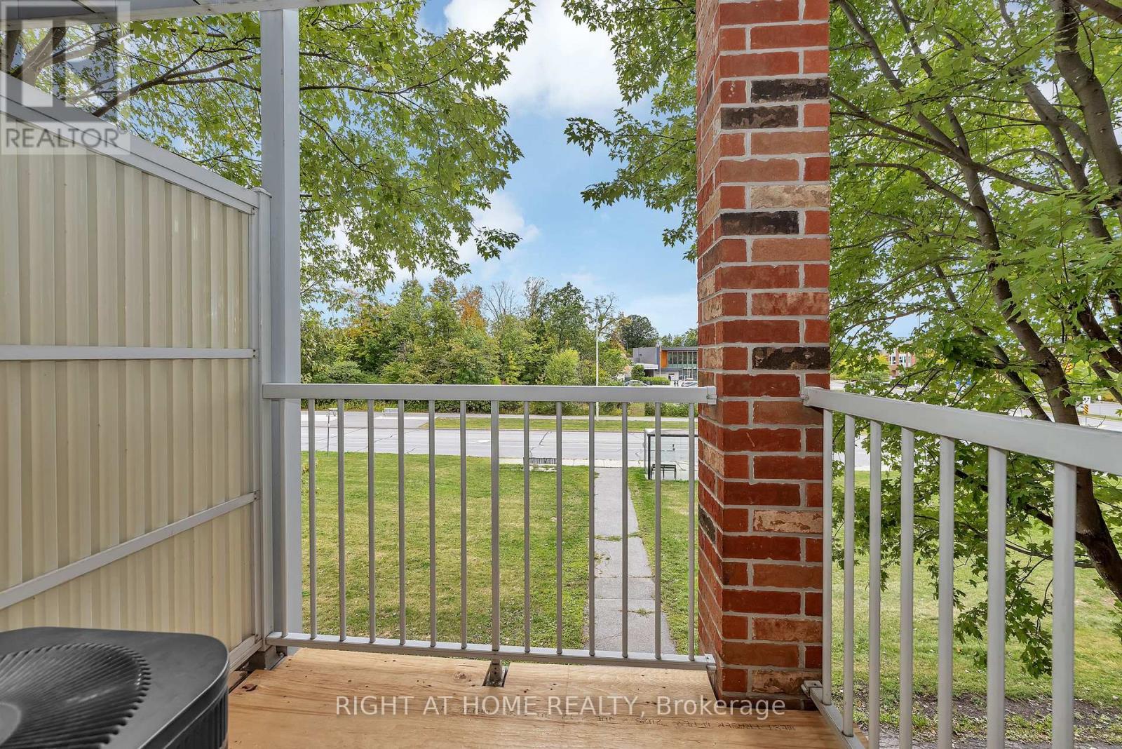 171 - 70 Edenvale Drive, Ottawa, Ontario  K2K 3N6 - Photo 11 - X12391547