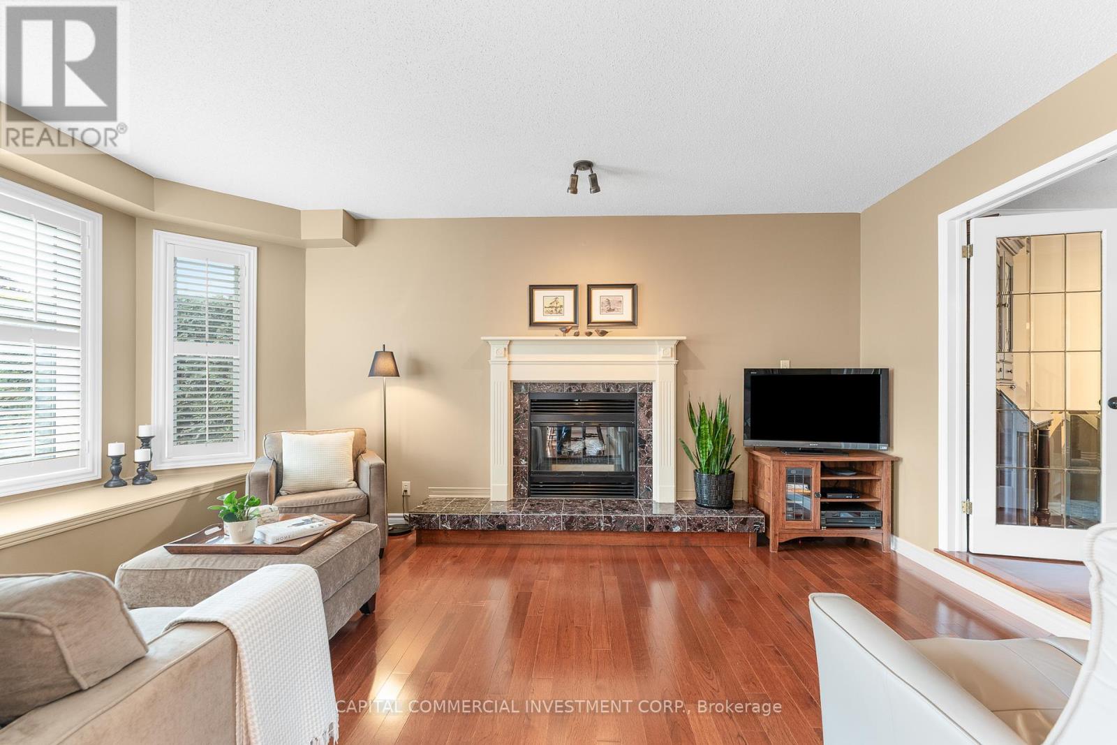41 Tower Hill Crescent, Ottawa, Ontario  K2M 1R5 - Photo 10 - X12391587