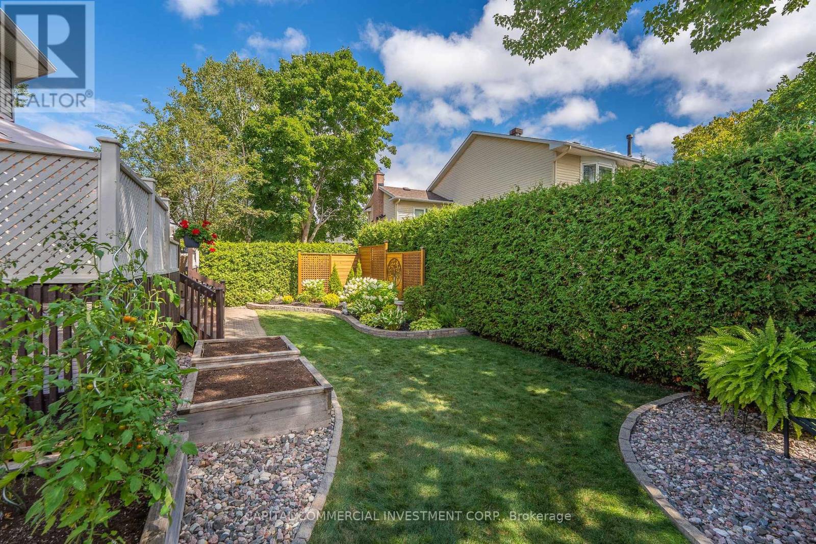 41 Tower Hill Crescent, Ottawa, Ontario  K2M 1R5 - Photo 44 - X12391587