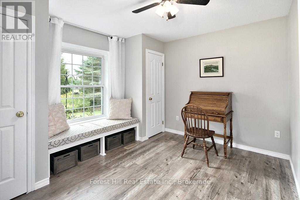 504097 Grey Road 12, West Grey, Ontario  N0C 1H0 - Photo 10 - X12391545