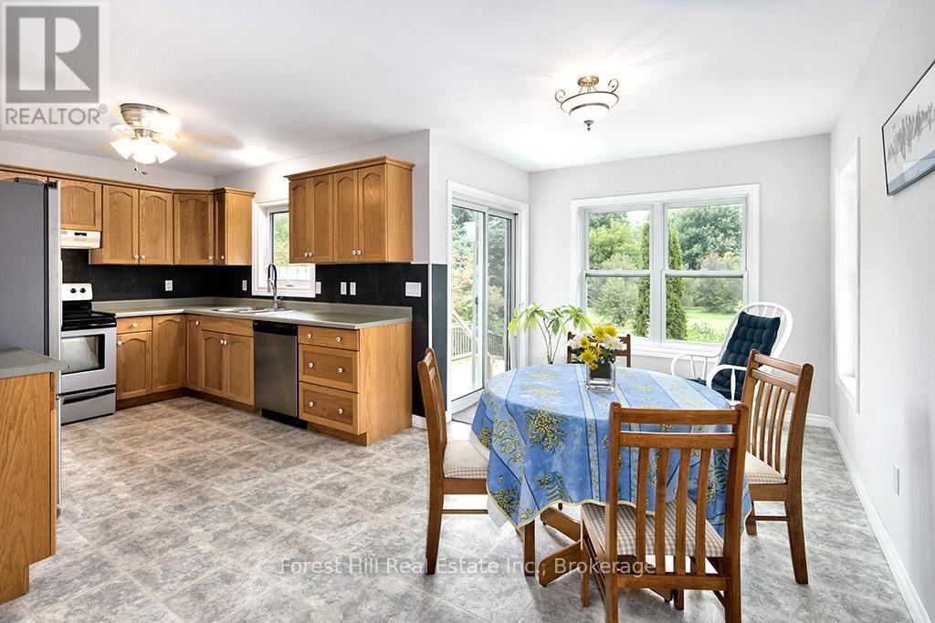 504097 Grey Road 12, West Grey, Ontario  N0C 1H0 - Photo 16 - X12391545