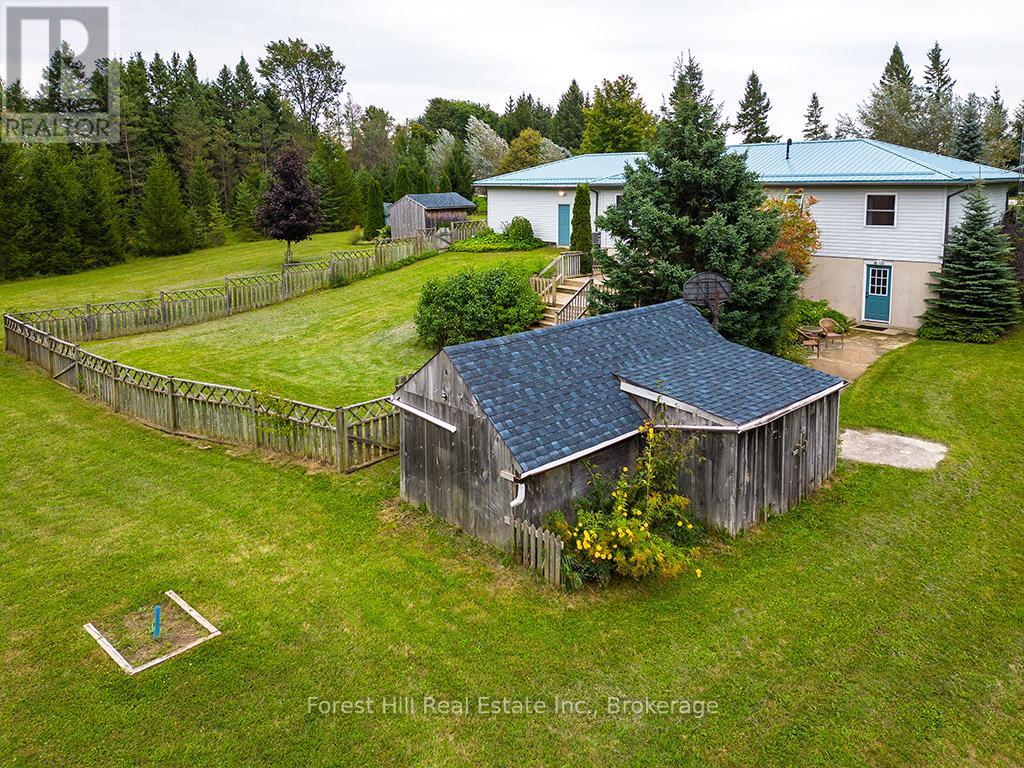 504097 Grey Road 12, West Grey, Ontario  N0C 1H0 - Photo 25 - X12391545