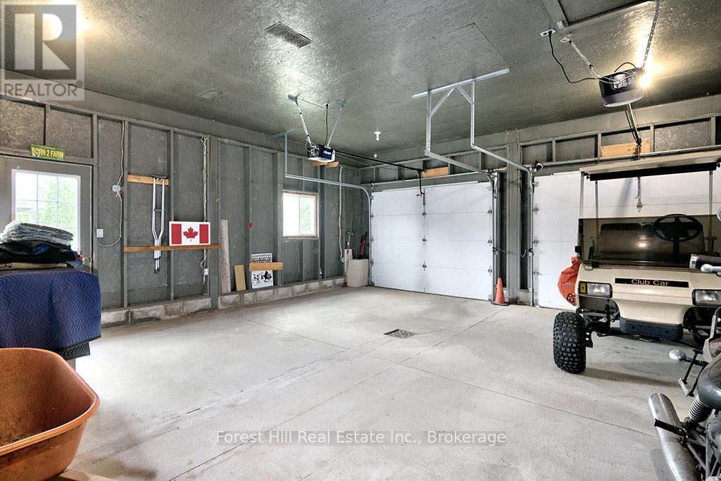 504097 Grey Road 12, West Grey, Ontario  N0C 1H0 - Photo 32 - X12391545