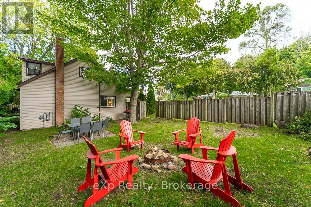 212 Green Street, Saugeen Shores, Ontario  N0H 2C0 - Photo 32 - X12391568