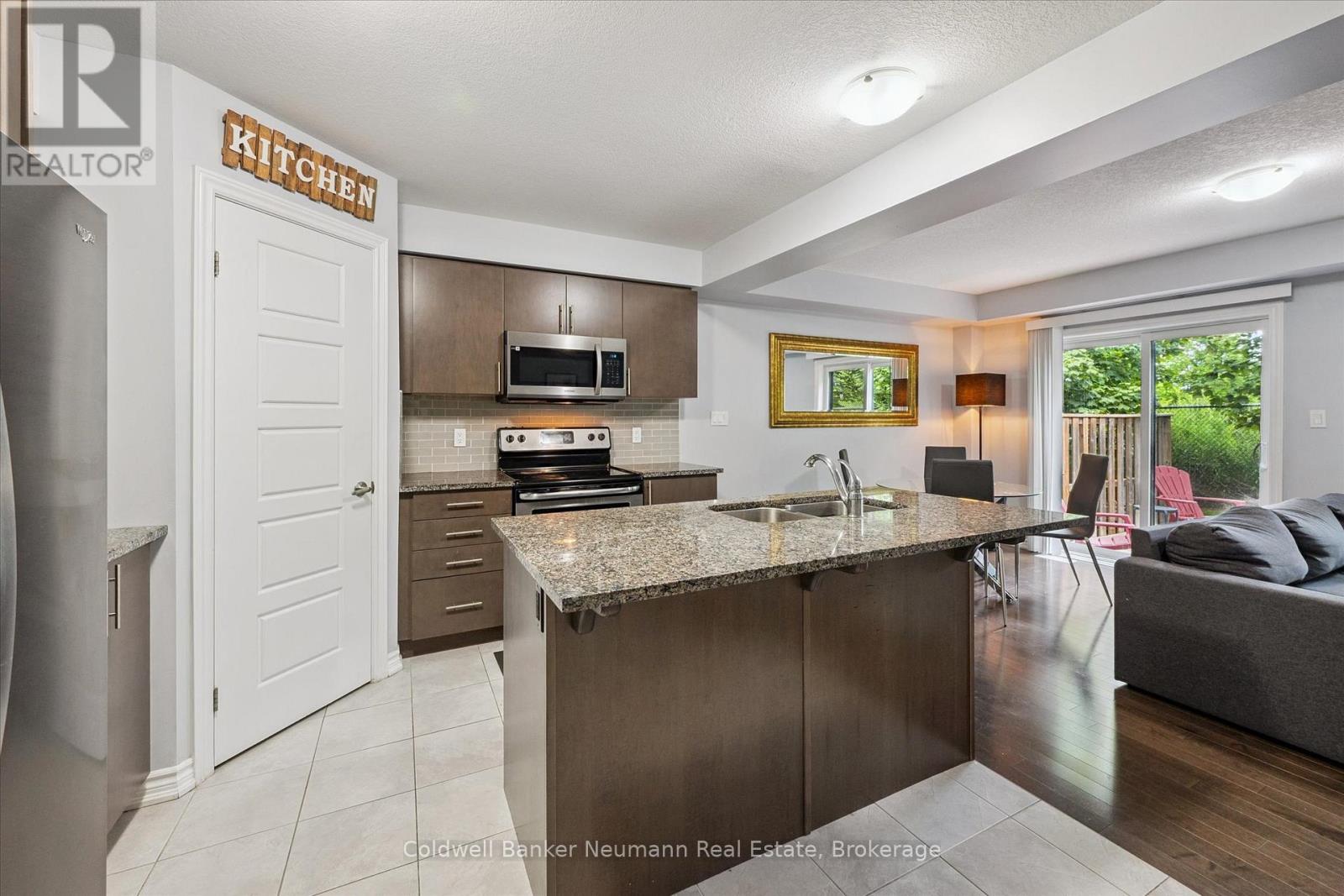 48 - 91 Poppy Drive E, Guelph (Pineridge/westminster Woods), Ontario  N1L 0M6 - Photo 14 - X12391603