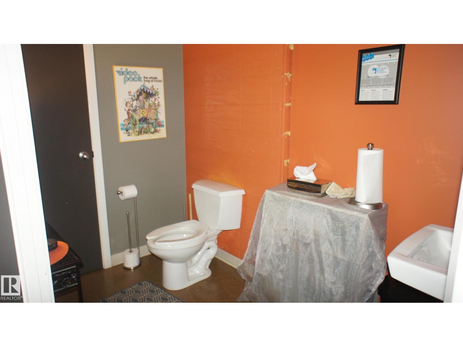 7316 101 Av Nw, Edmonton, Alberta  T6A 0J2 - Photo 12 - E4456864