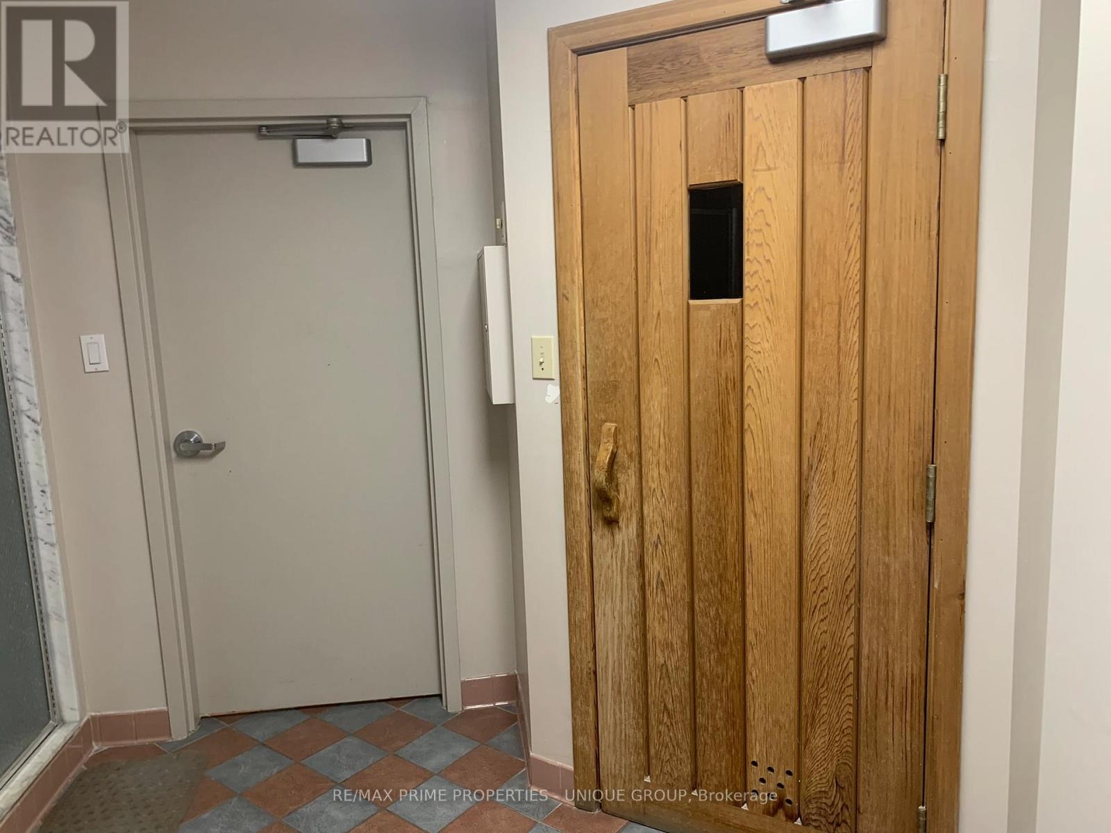 1517 - 268 Ridley Boulevard N, Toronto (Bedford Park-Nortown), Ontario  M5M 4N3 - Photo 14 - C12391496