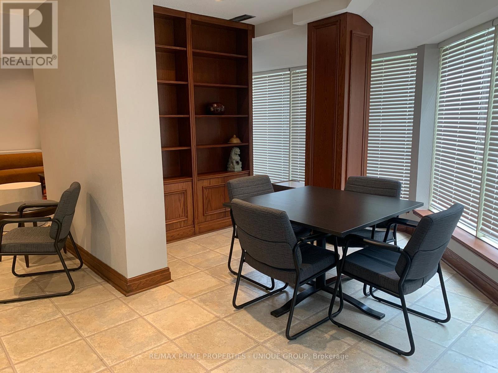1517 - 268 Ridley Boulevard N, Toronto (Bedford Park-Nortown), Ontario  M5M 4N3 - Photo 9 - C12391496