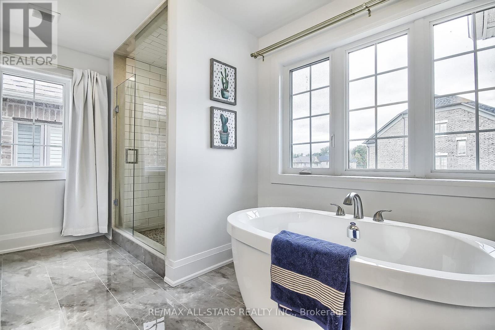 18 Pennine Drive, Whitby, Ontario  L1P 0C3 - Photo 37 - E12391354
