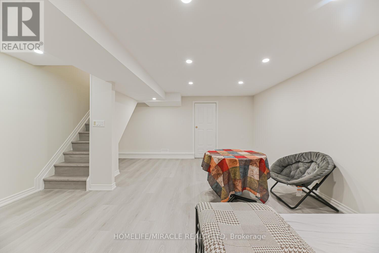 1354 Orlando Court, Oshawa (Samac), Ontario  L1G 6T9 - Photo 29 - E12391418
